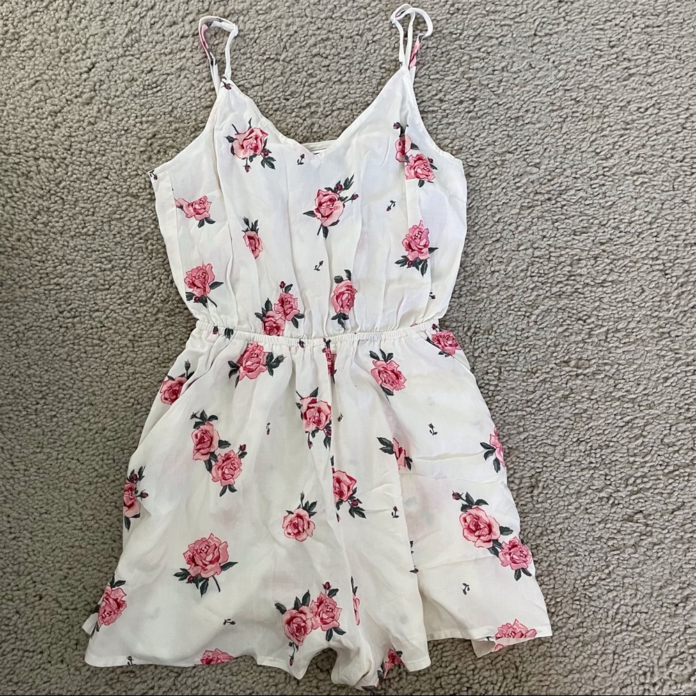 H&M Pink Floral Romper w/ pockets
